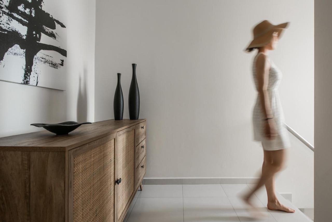 Maison De Mare, 4Br Central Luxury Beach Residence แอร์ซอนิสซอส ภายนอก รูปภาพ