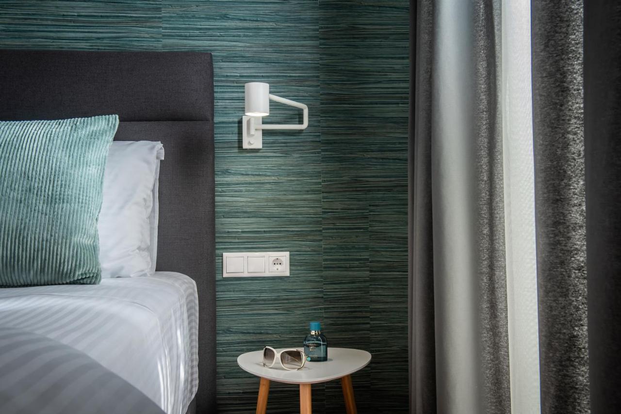 Maison De Mare, 4Br Central Luxury Beach Residence แอร์ซอนิสซอส ภายนอก รูปภาพ